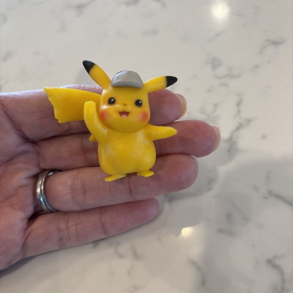 Pokemon Detective Pikach 2 In‎ Mini Figure Wicked Cool Toys Loose From Multipack